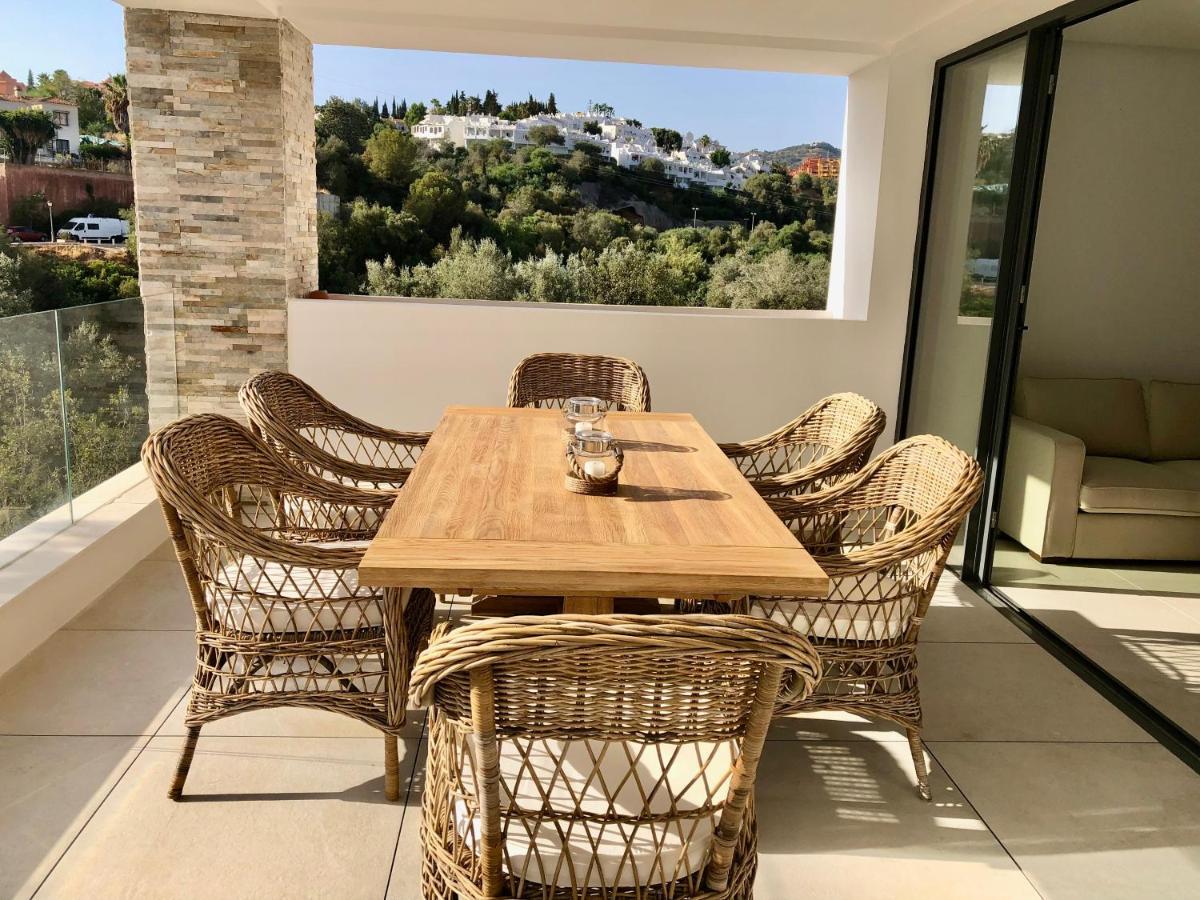 Modern Apartment In Front Of Cabopino Golf Marbella Ngoại thất bức ảnh