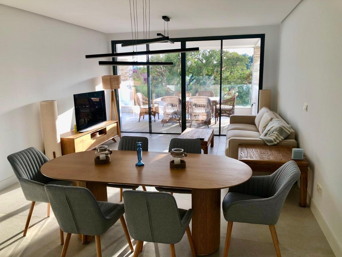 Modern Apartment In Front Of Cabopino Golf Marbella Ngoại thất bức ảnh